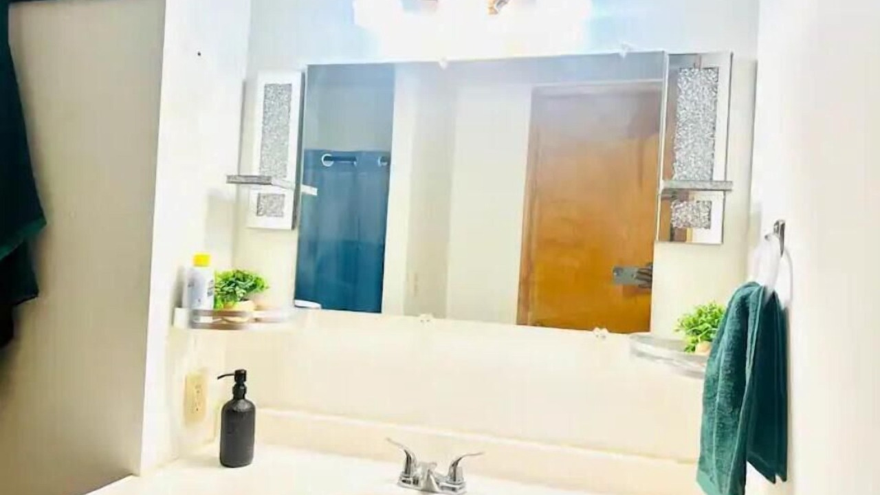 Photo of Bathroom in New Philadelphia