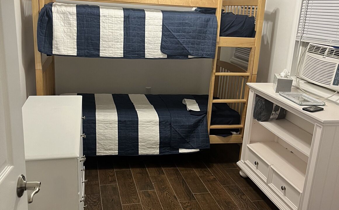 Photo of Bedroom in Dover Beaches North