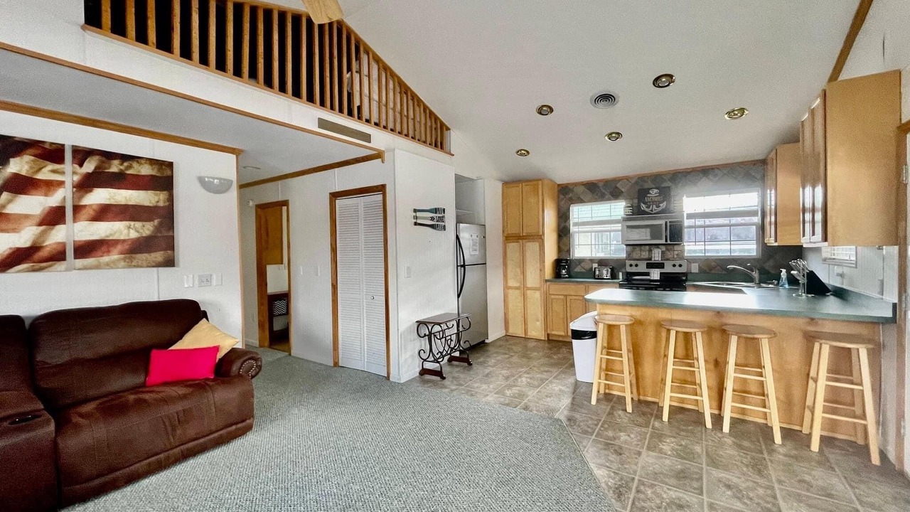 Photo of Livingroom in Big Creek