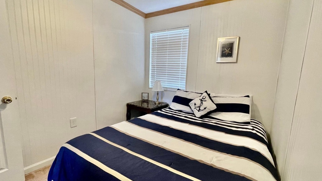 Photo of Bedroom in Big Creek