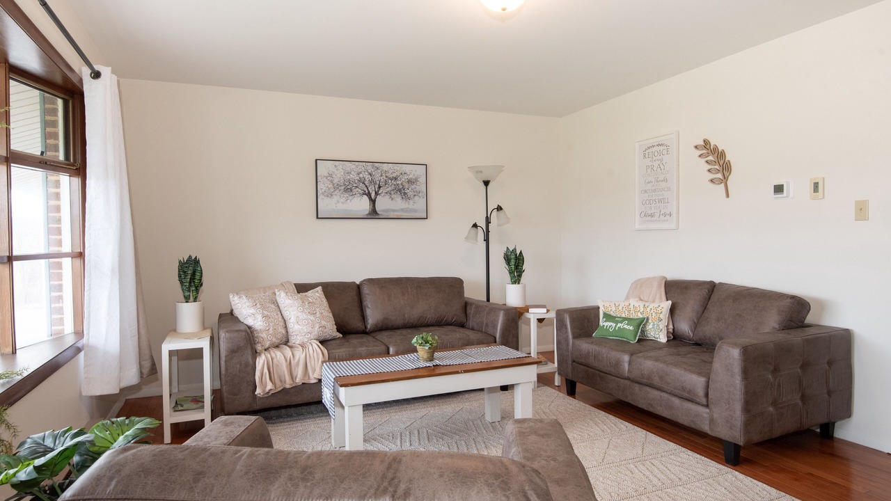 Photo of Livingroom in Millerstown