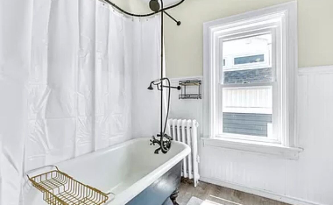 Photo of Bathroom in Ventnor City