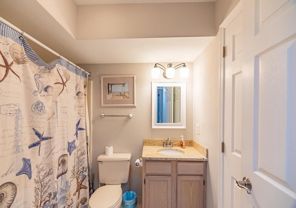 Photo of Bathroom in Townsend's Inlet