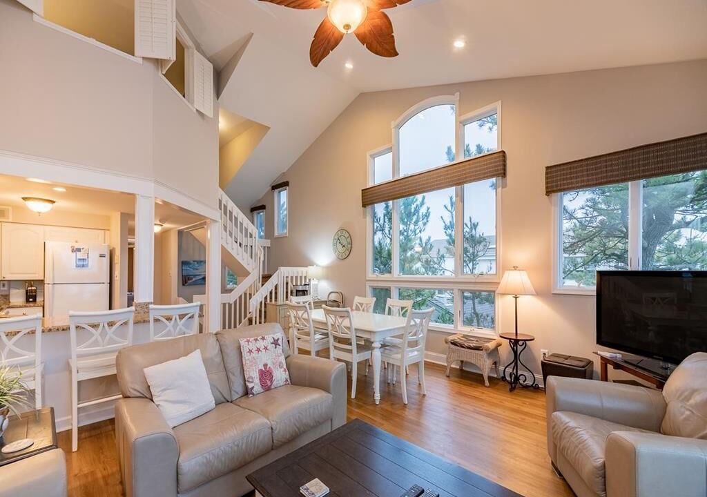 Photo of Livingroom in Townsend's Inlet