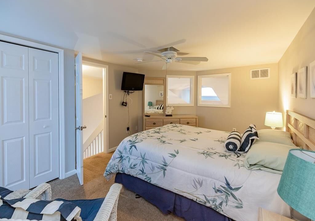 Photo of Bedroom in Townsend's Inlet