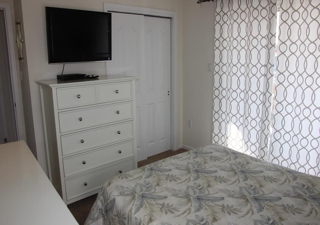 Photo of Bedroom in Townsend's Inlet