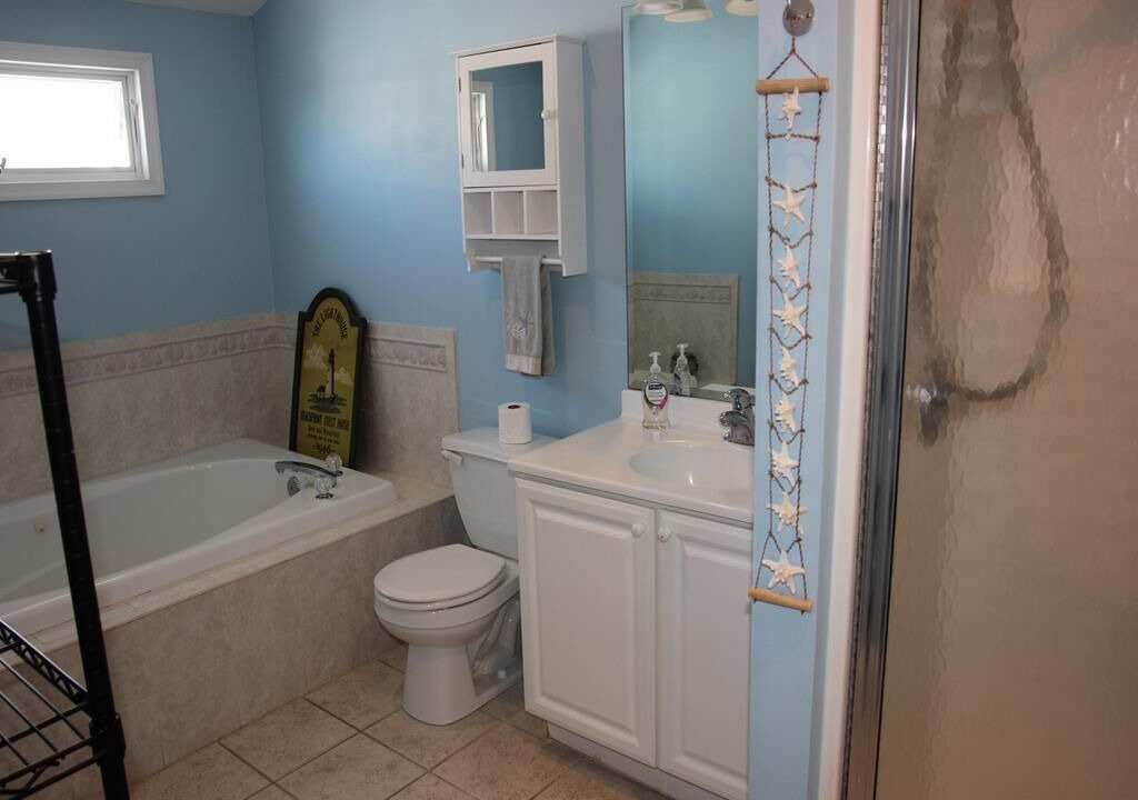 Photo of Bathroom in Townsend's Inlet