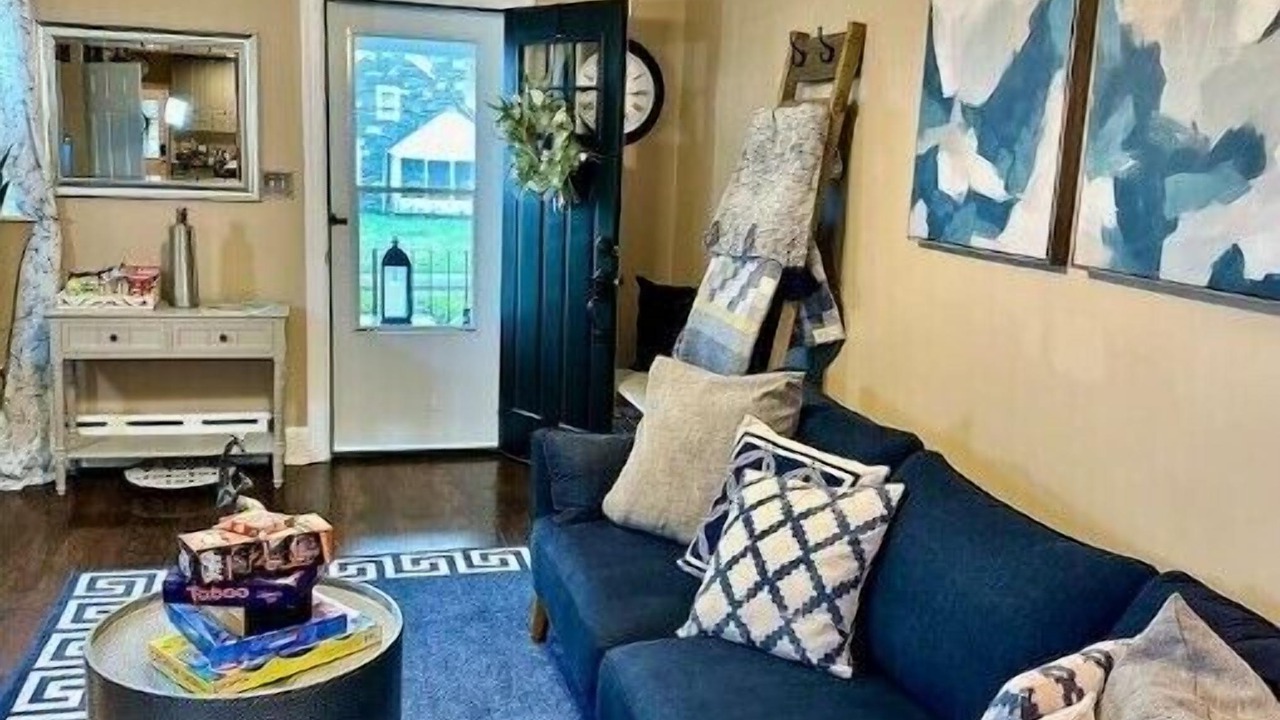Photo of Livingroom in Yeadon