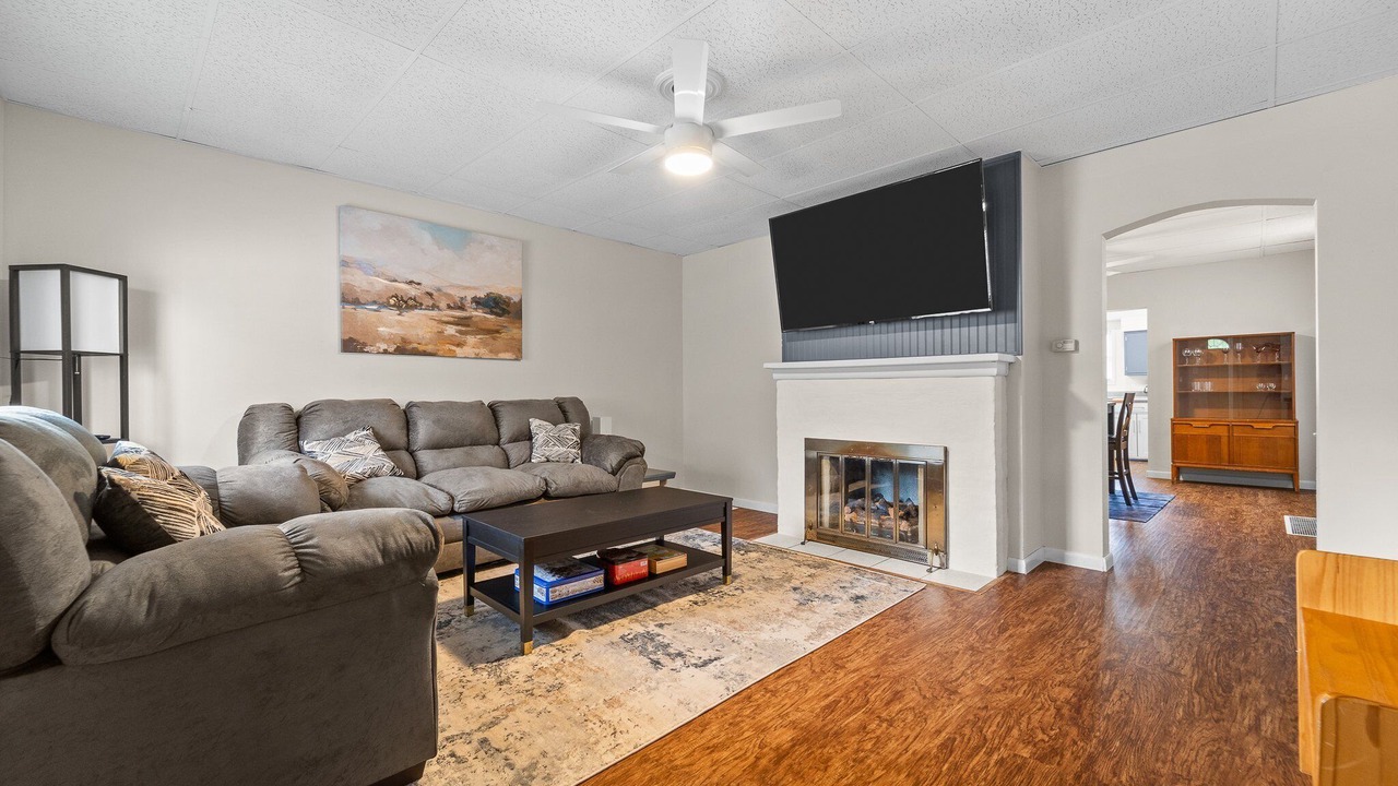 Photo of Livingroom in Carnegie