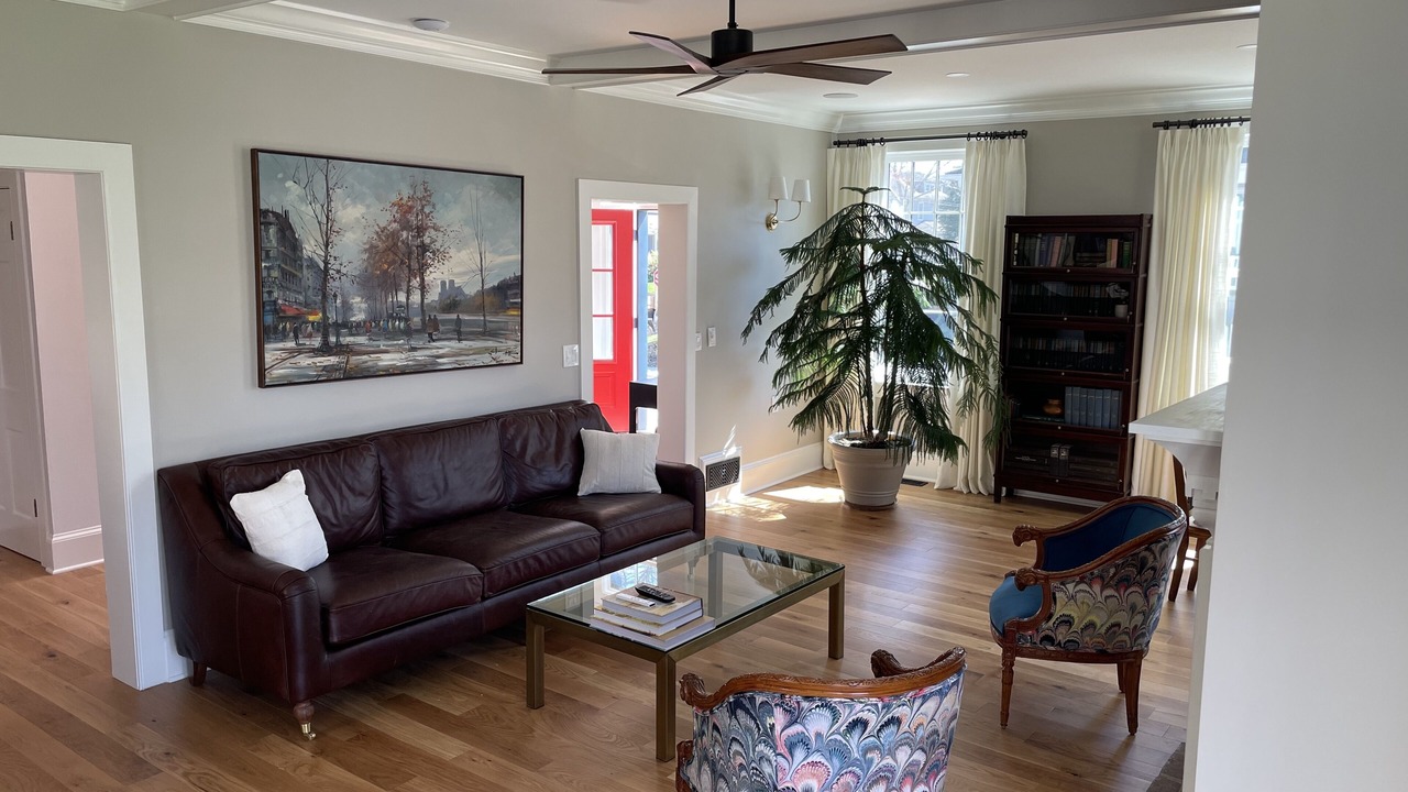 Photo of Livingroom in Murray Hill