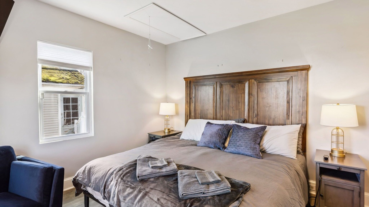 Photo of Bedroom in Portage Lakes