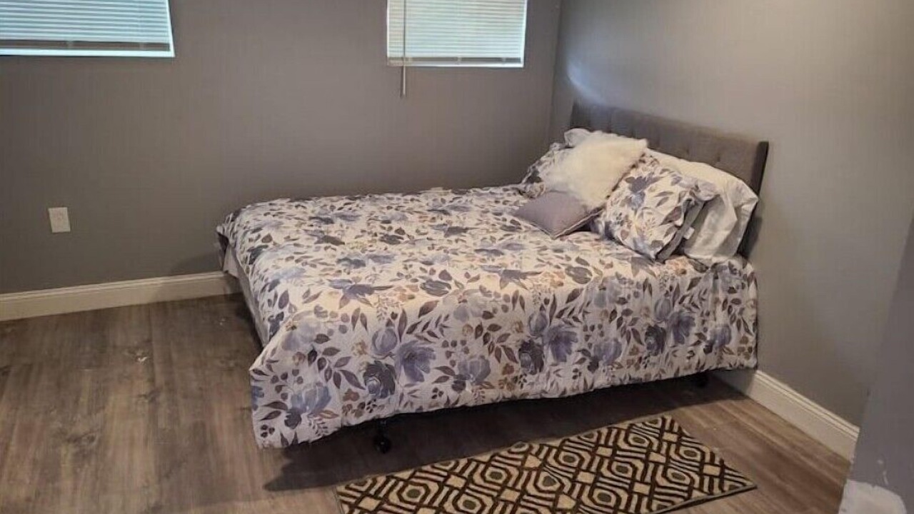 Photo of Bedroom in Carbondale