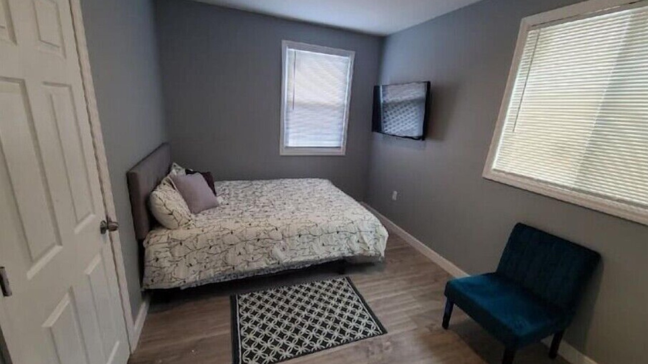 Photo of Bedroom in Carbondale