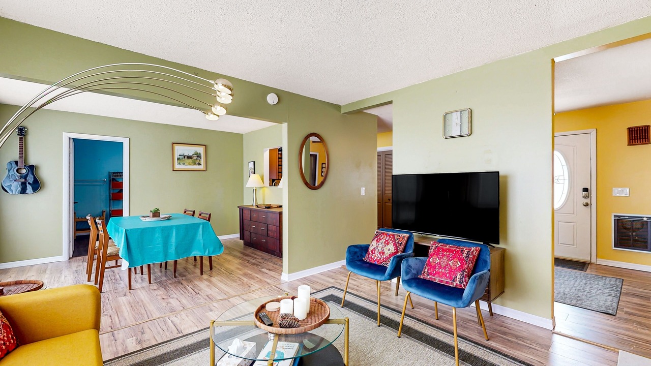 Photo of Livingroom in Bemus Point