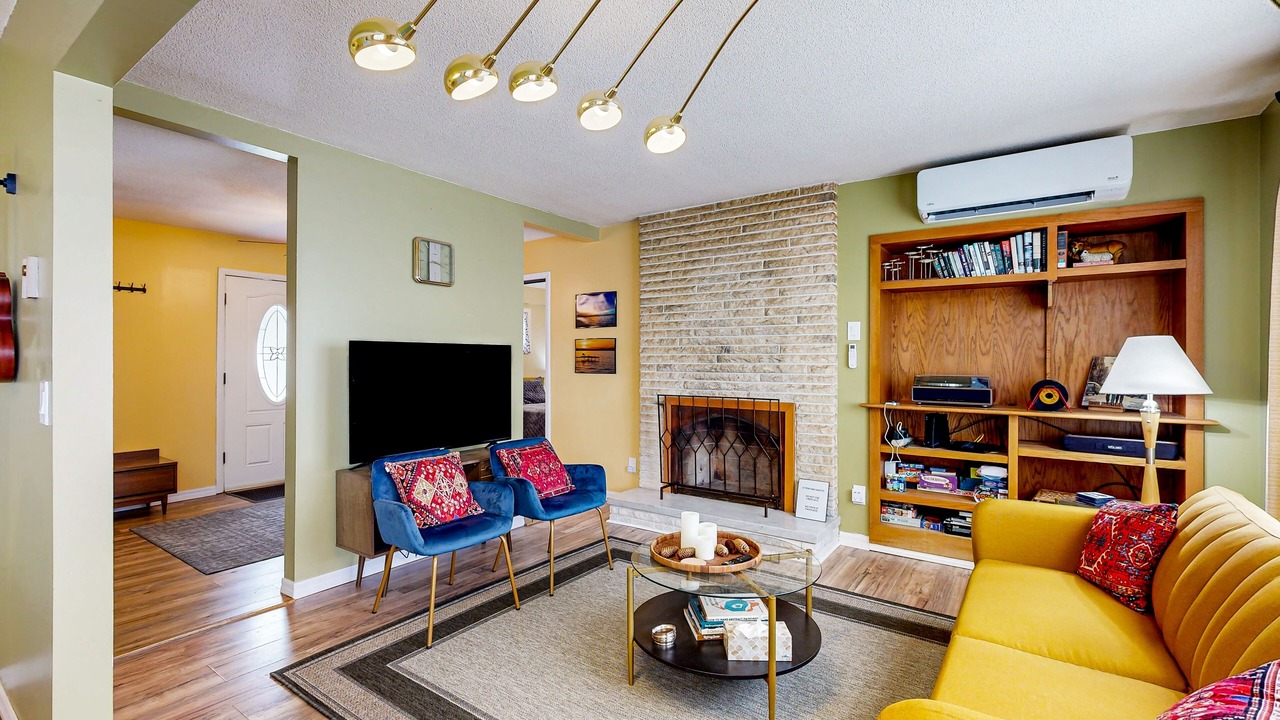 Photo of Livingroom in Bemus Point