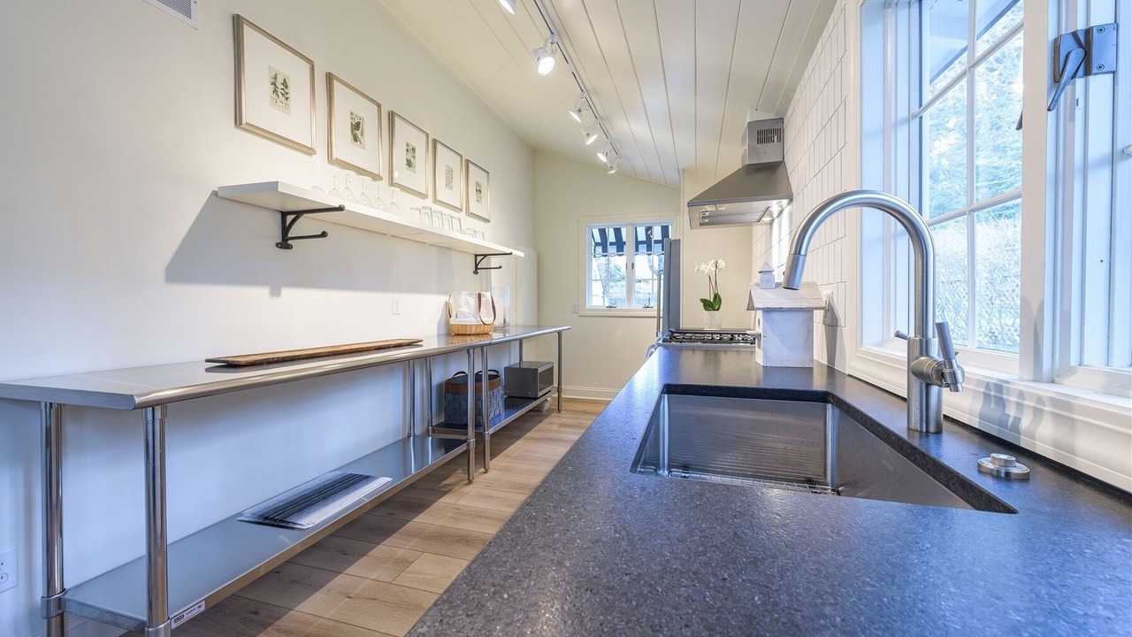 Photo of Kitchen in Douglas