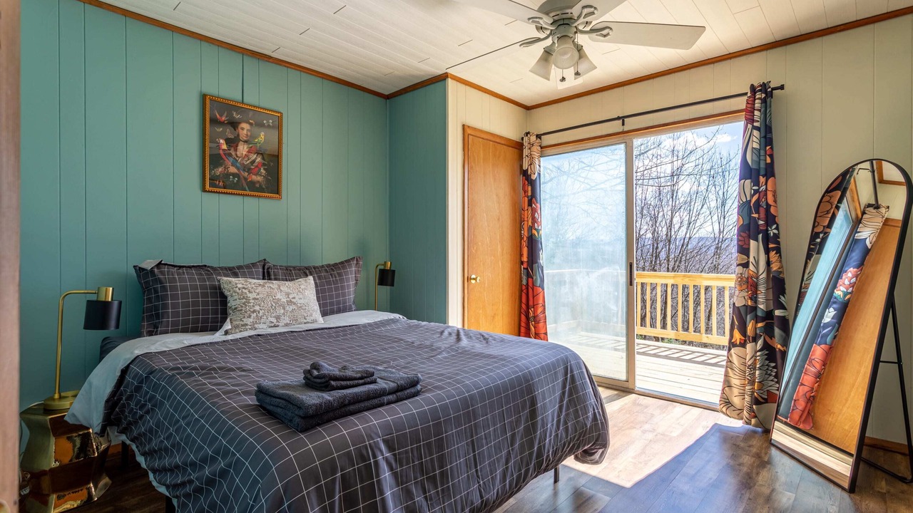 Photo of Bedroom in East Stroudsburg