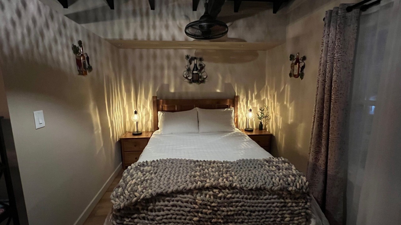 Photo of Bedroom in Warwick