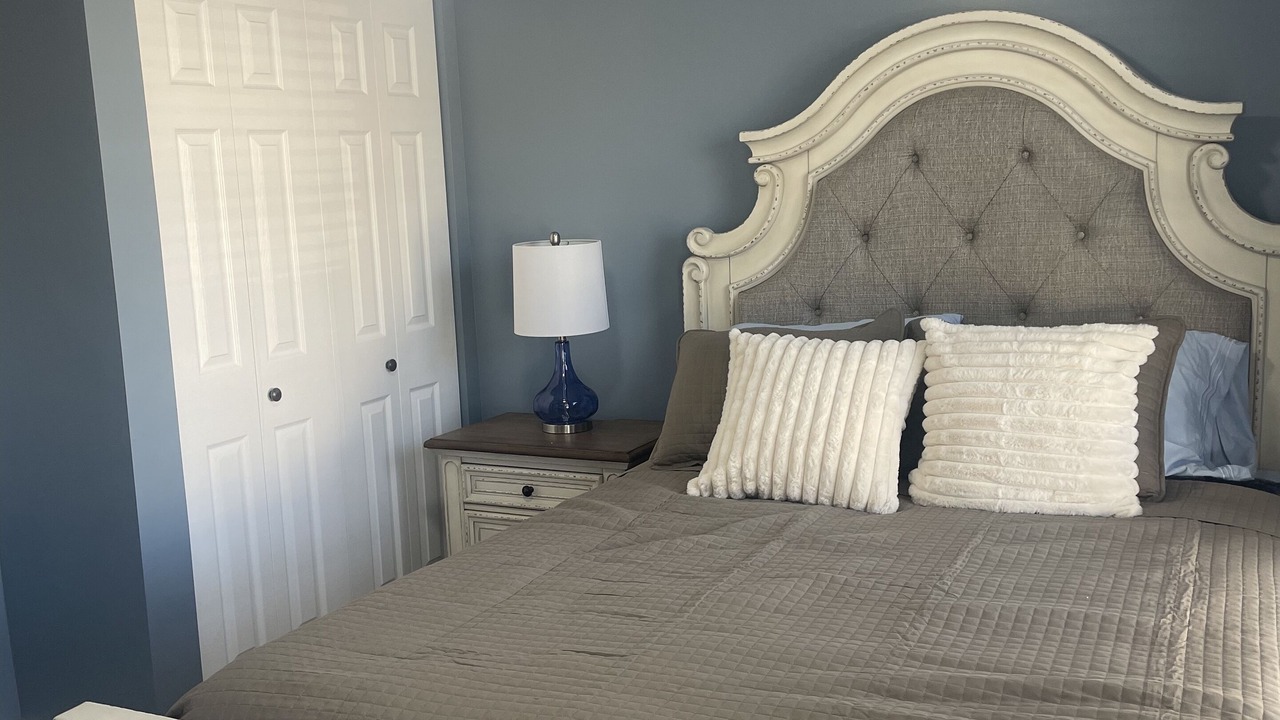 Photo of Bedroom in Newark