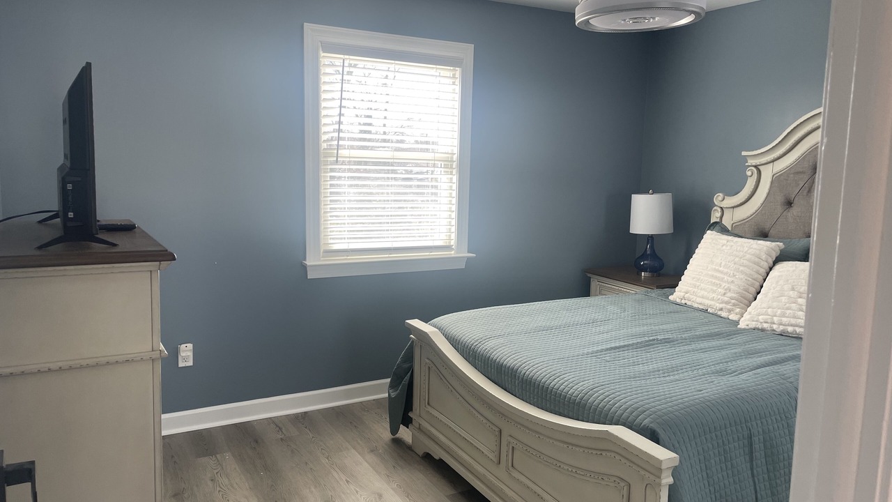 Photo of Bedroom in Newark