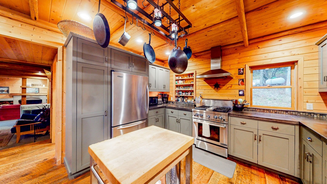 Photo of Kitchen in Sagle