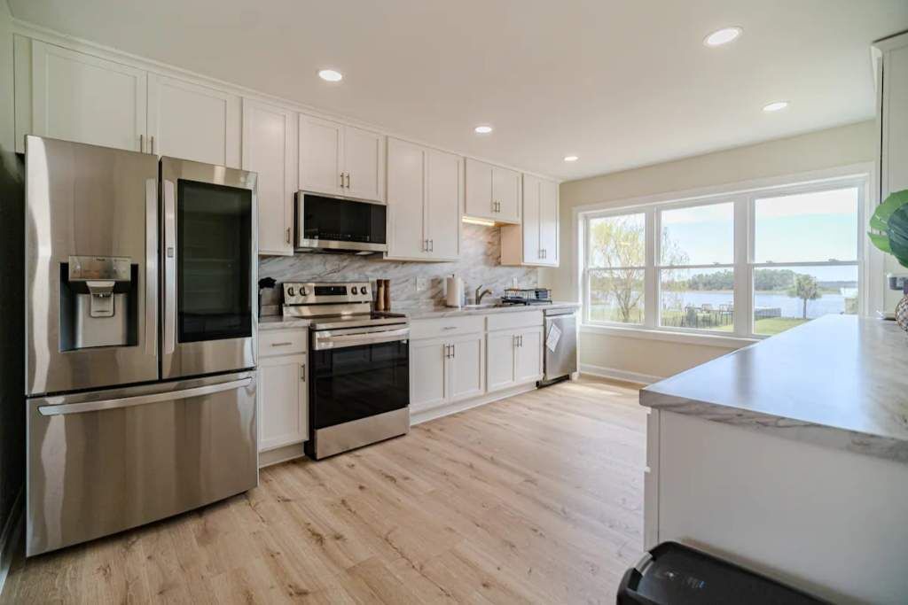 Photo of Kitchen in McCutcheon Field
