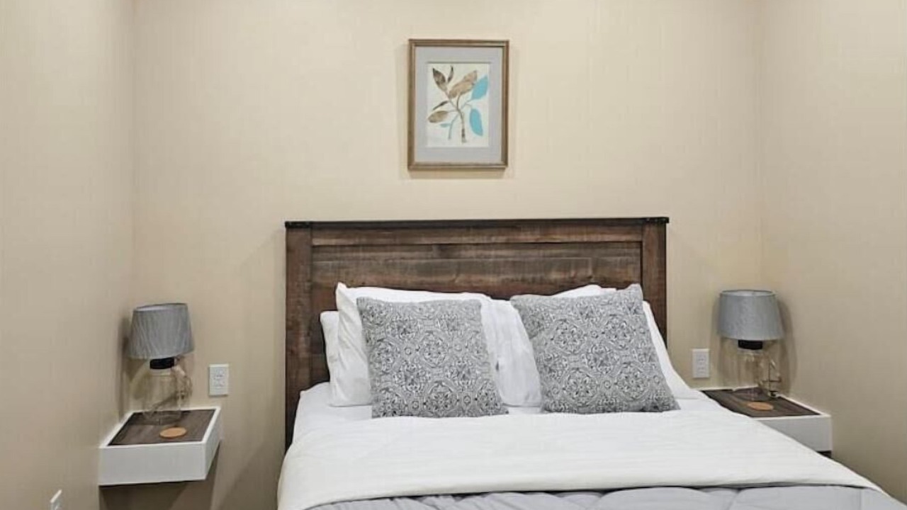 Photo of Bedroom in Grove City