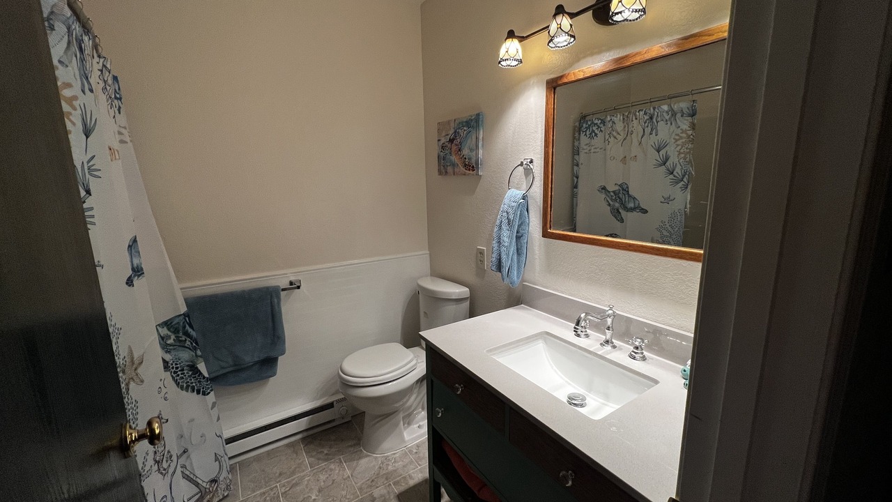 Photo of Bathroom in Oak Harbor
