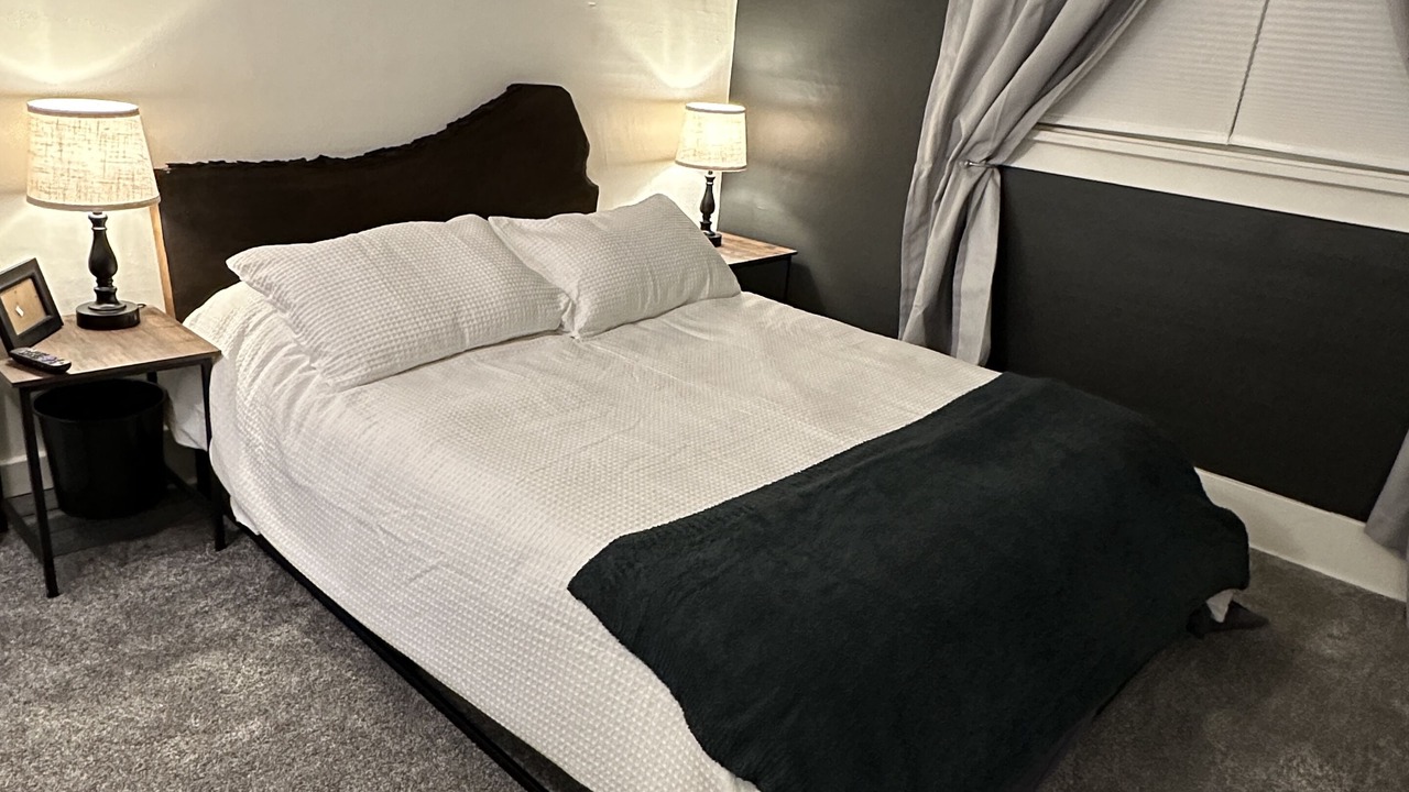 Photo of Bedroom in Warren