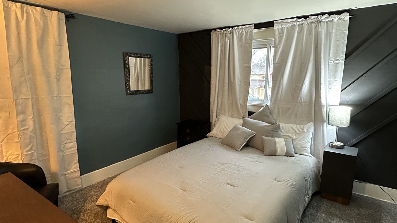 Photo of Bedroom in Warren