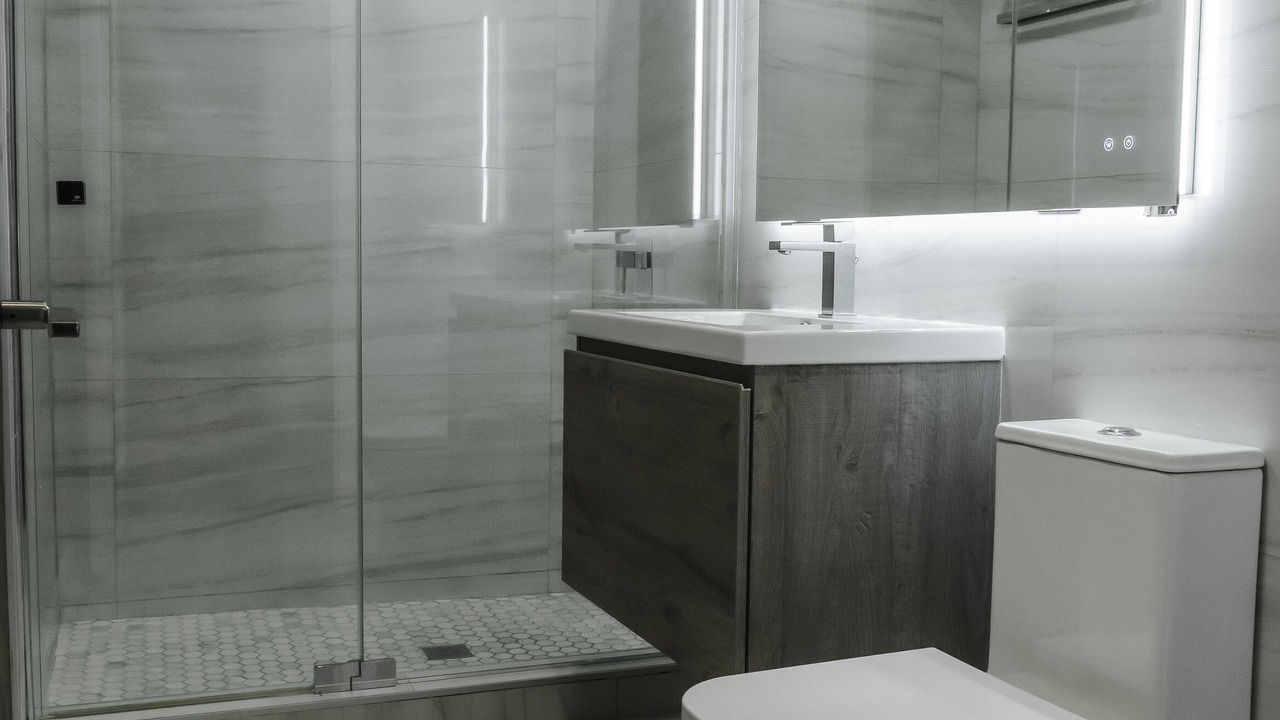 Photo of Bathroom in Rochelle Park