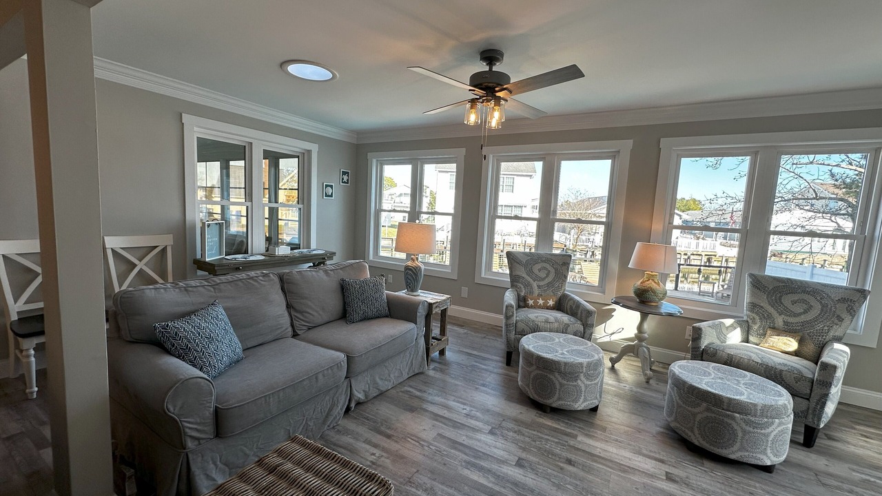 Photo of Livingroom in Keen-Wik On the Bay