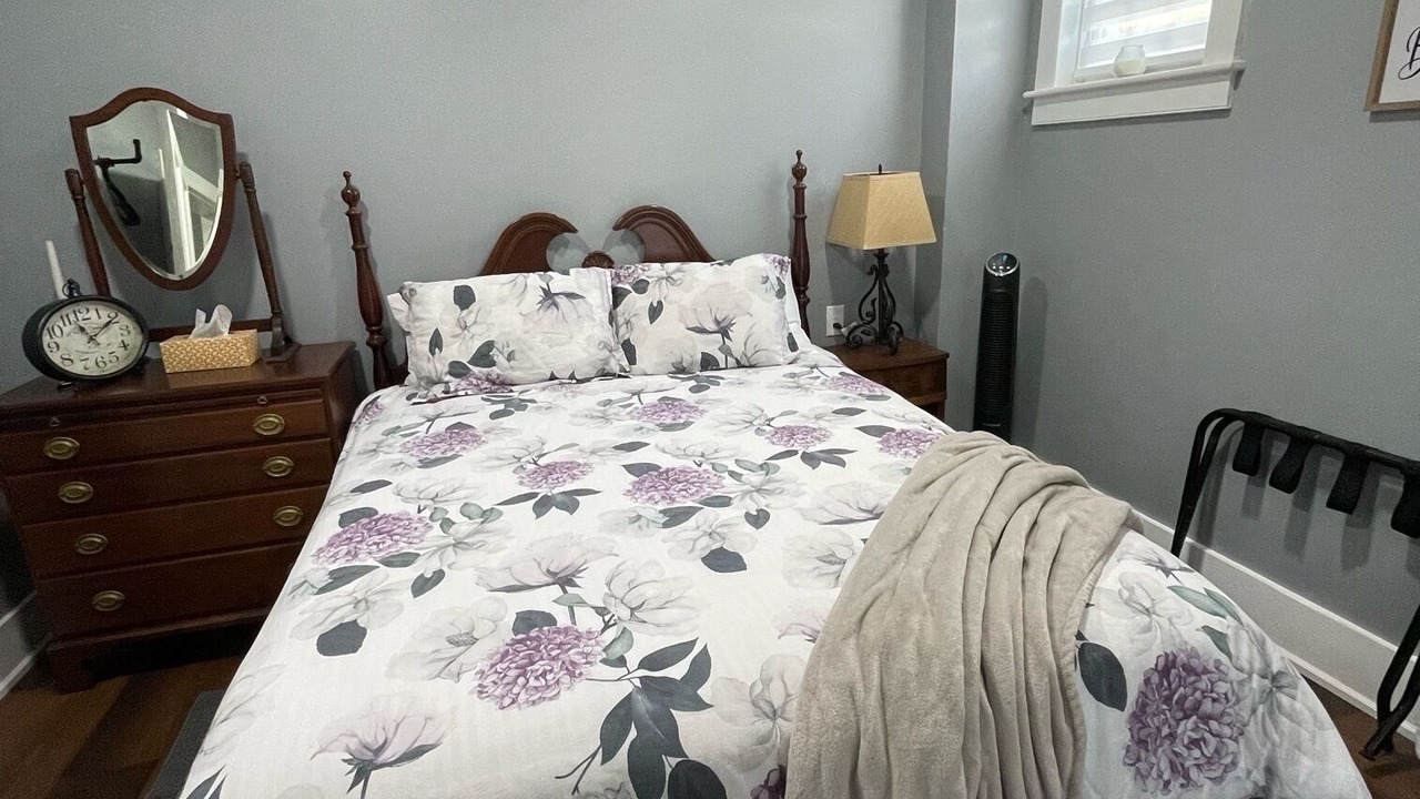 Photo of Bedroom in New Oxford