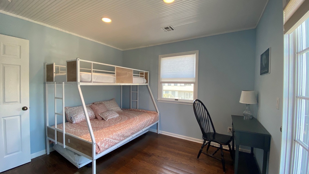 Photo of Bedroom in Point Pleasant Beach
