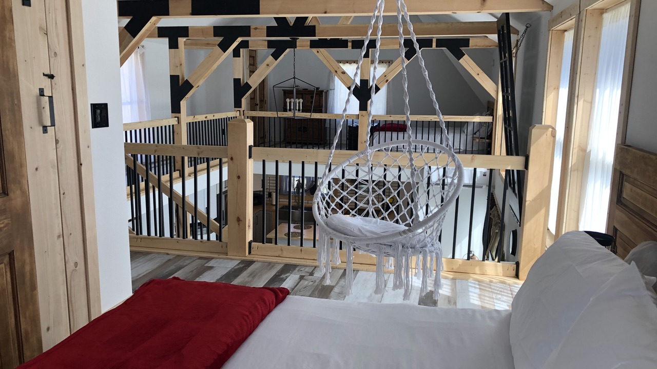 Photo of Bedroom in Painted Post