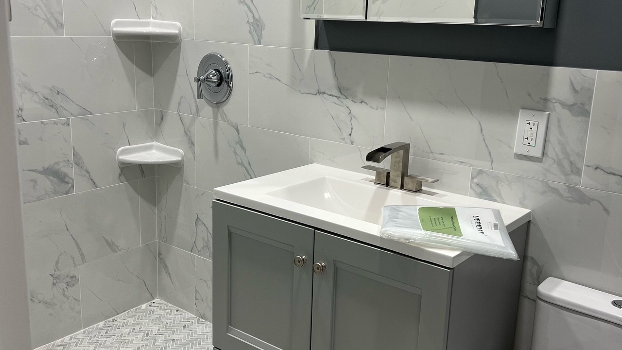 Photo of Bathroom in White Plains
