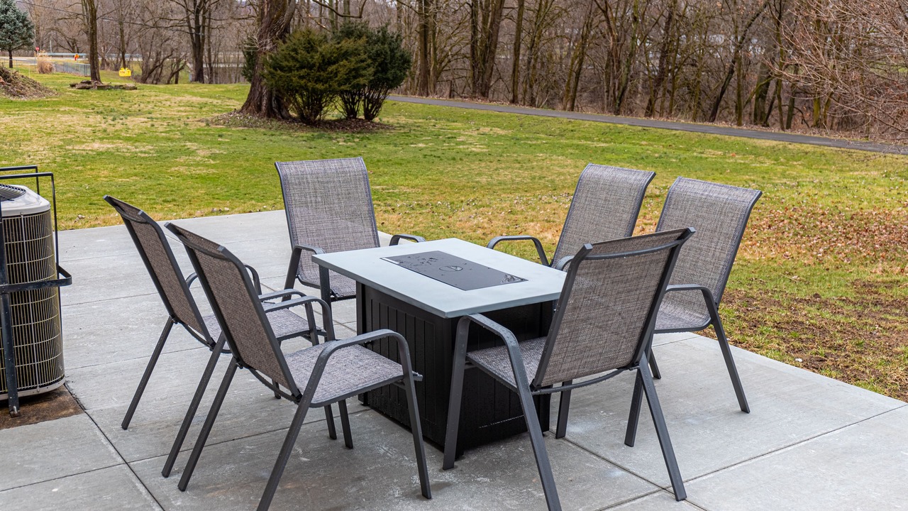 Photo of Outdoor in Lexington