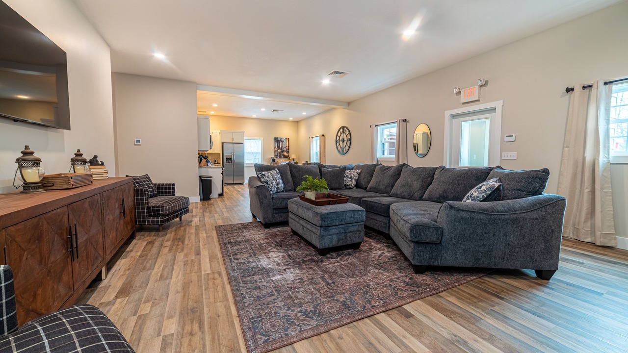 Photo of Livingroom in Lexington