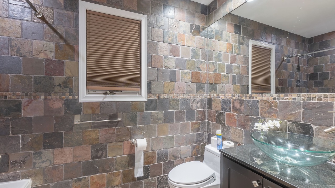 Photo of Bathroom in Constable Hook