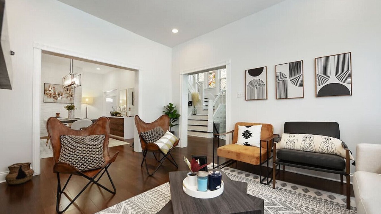 Photo of Livingroom in East Liberty