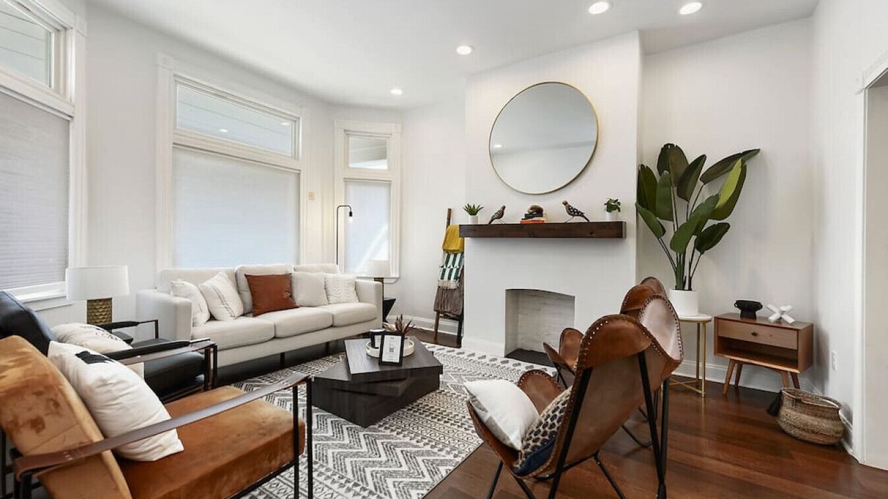 Photo of Livingroom in East Liberty