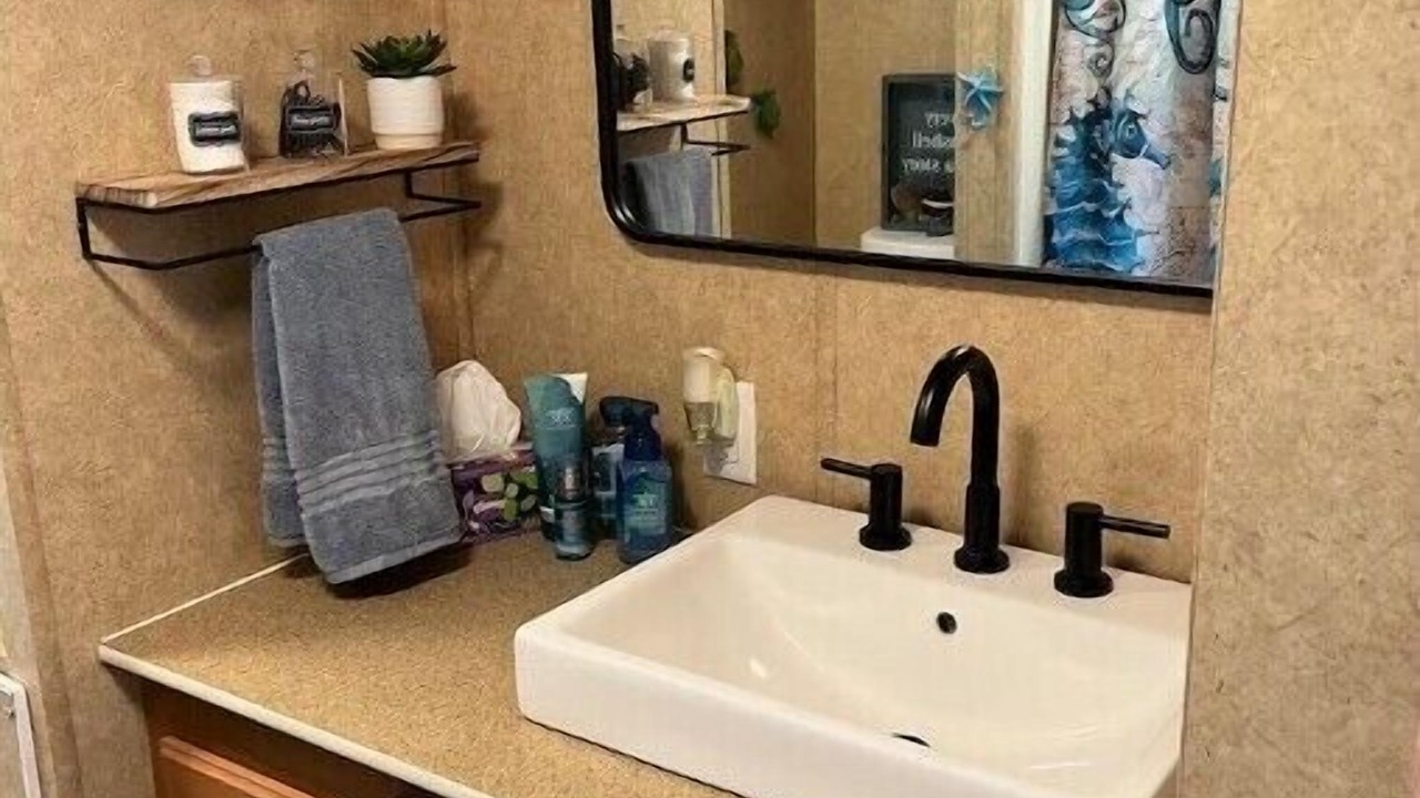 Photo of Bathroom in Put-in-Bay