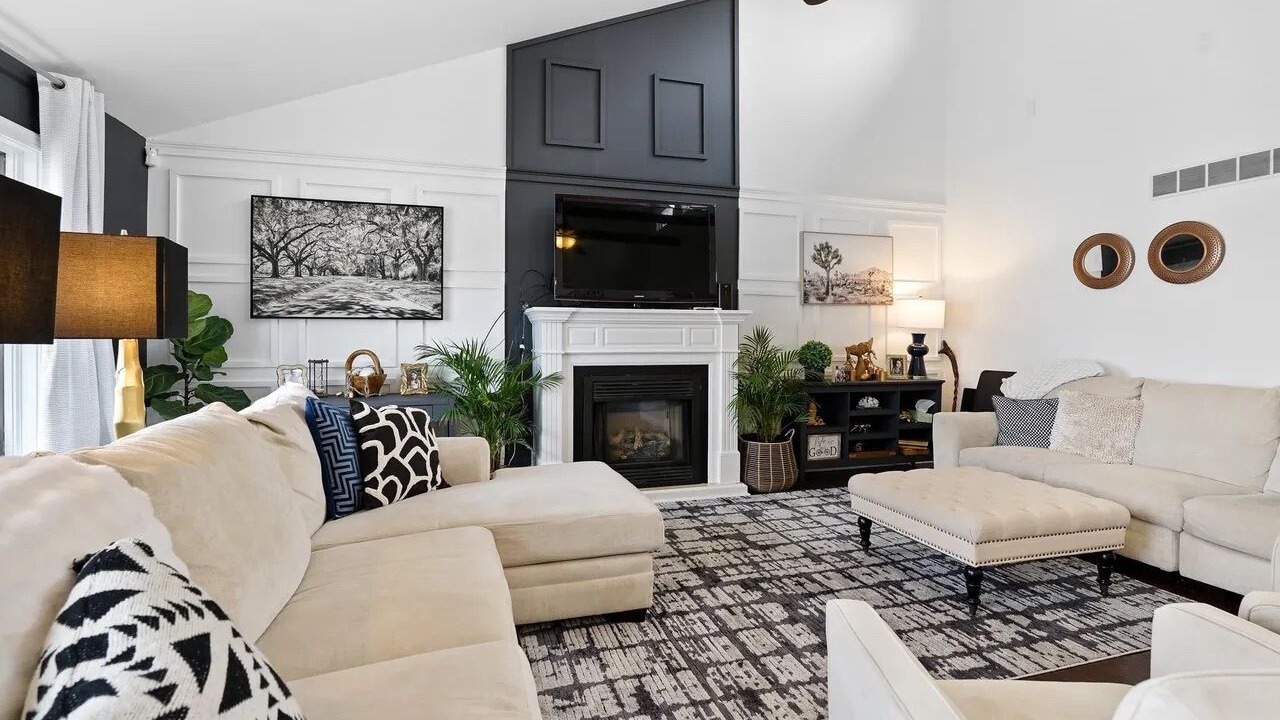 Photo of Livingroom in Elkton