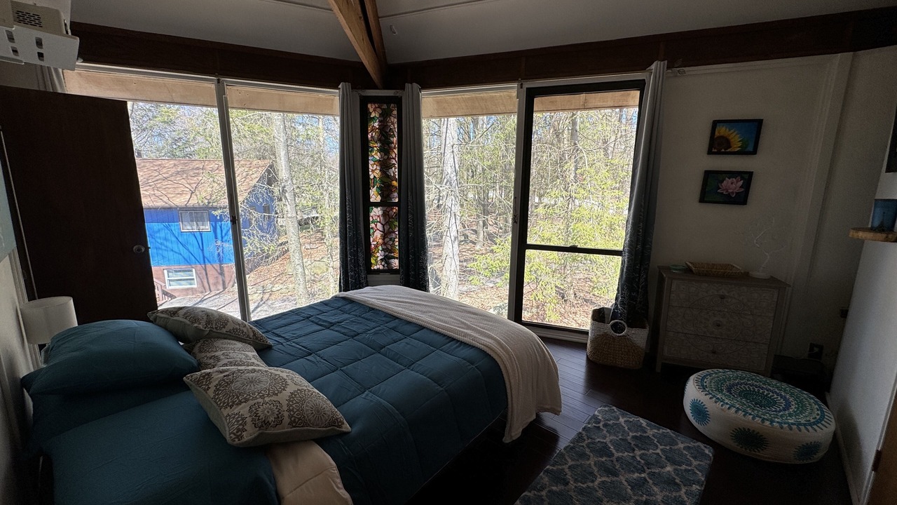 Photo of Bedroom in Lake Ariel