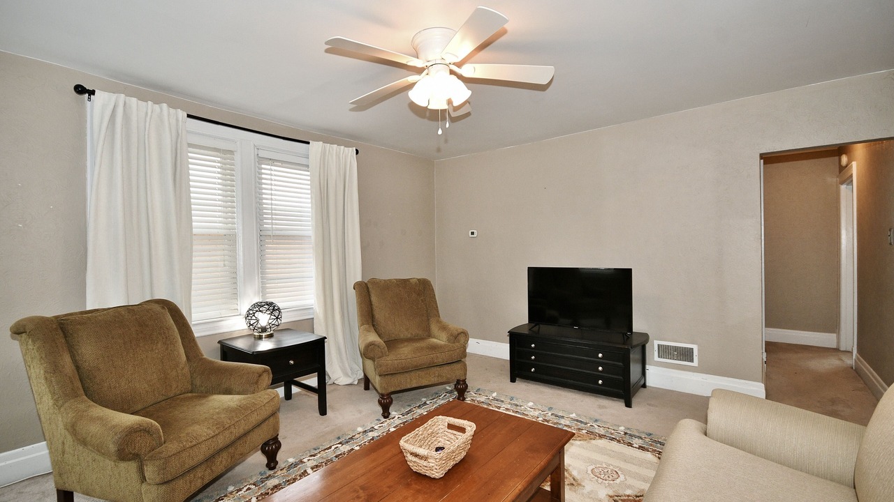 Photo of Livingroom in Bellevue