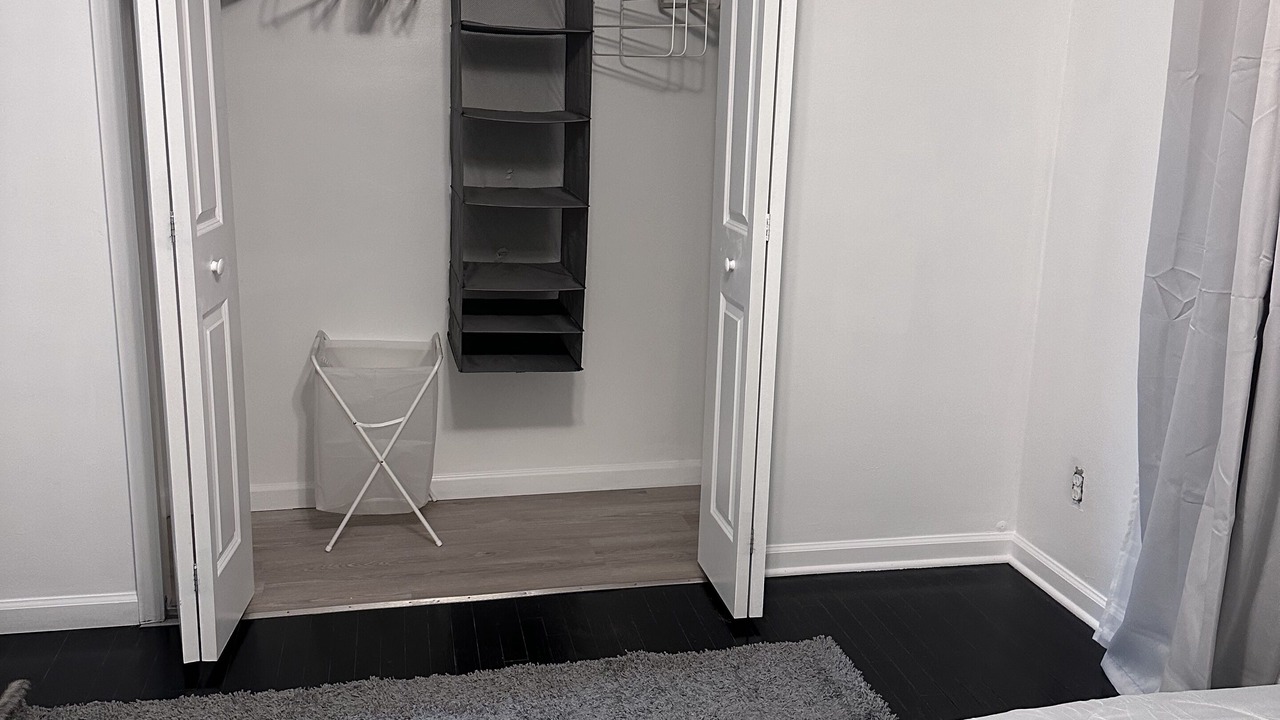 Photo of Bedroom in Belleville