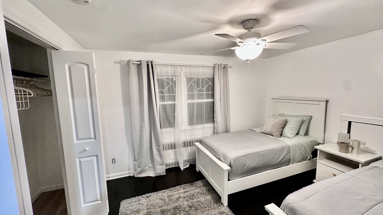 Photo of Bedroom in Belleville