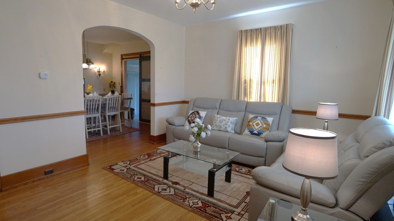 Photo of Livingroom in Palmyra