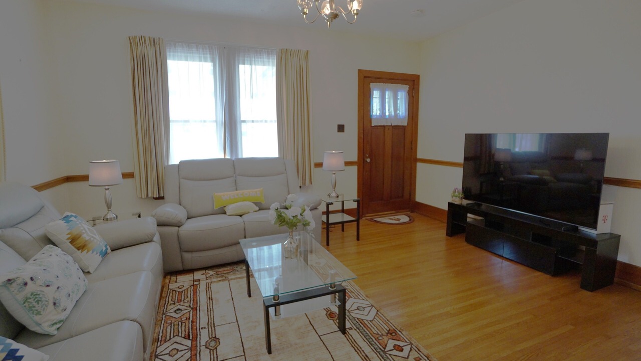Photo of Livingroom in Palmyra