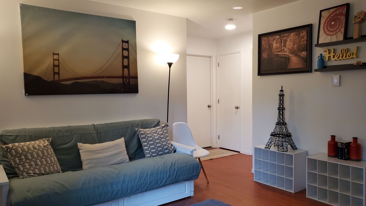 Photo of Livingroom in Girard